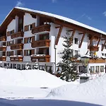 Omesberg Hotel Lech