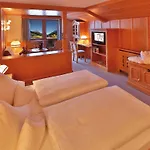 호텔 Omesberg 4*