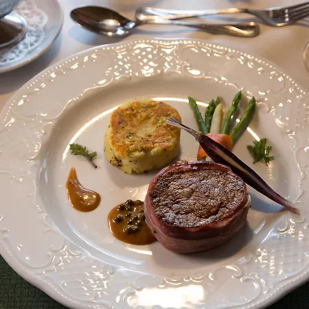 Omesberg Hotel Lech