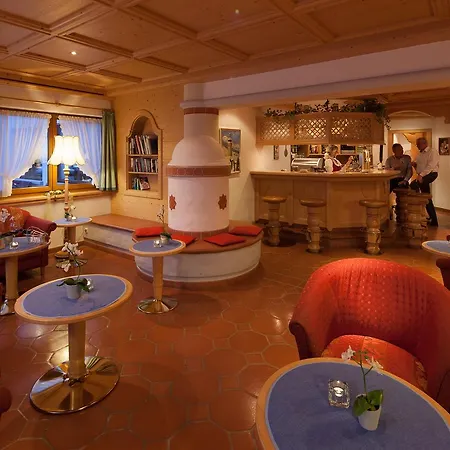 Hotel Omesberg Lech am Arlberg